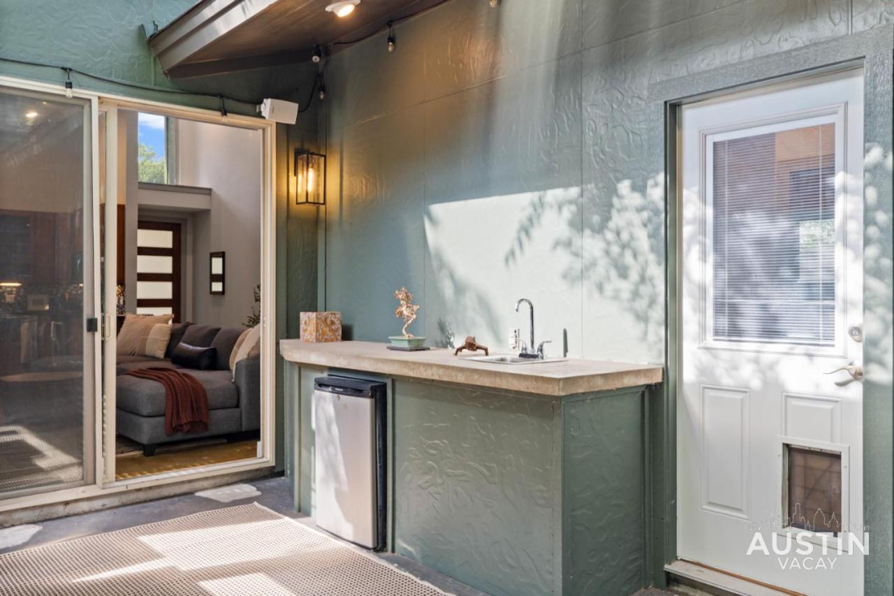 Hot Tub Hideaway An Incredible Hangout Plus Amenities Austin Exteriör bild