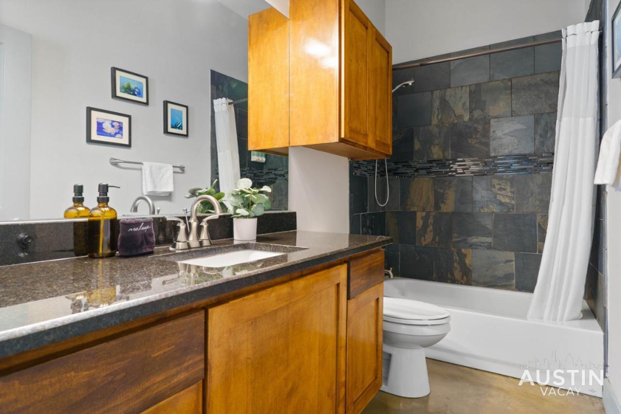 Hot Tub Hideaway An Incredible Hangout Plus Amenities Austin Exteriör bild